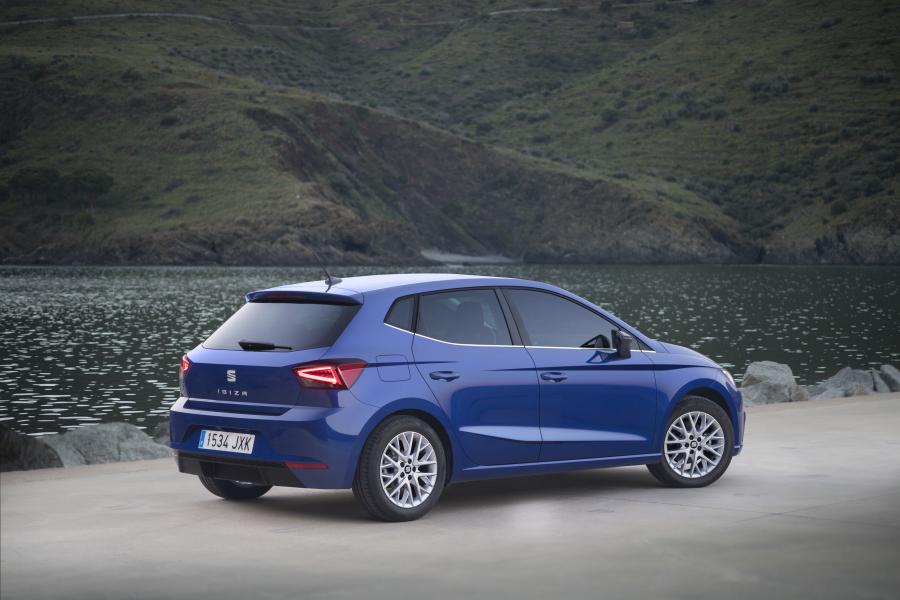  Seat Ibiza 2017 года  (WW) (фото 25 из 40)